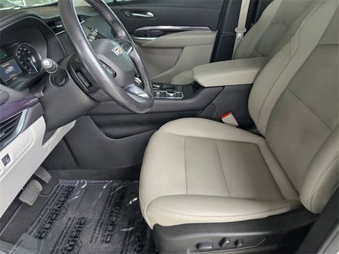 Used 2021 Cadillac XT4 Luxury image 19