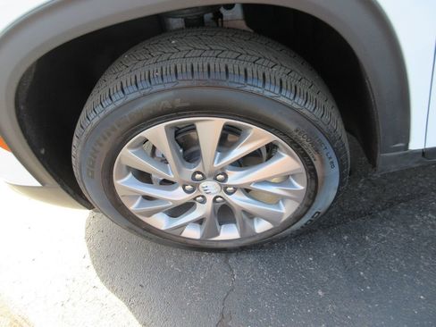 Certified 2026 Buick Enclave Preferred FWD image 15