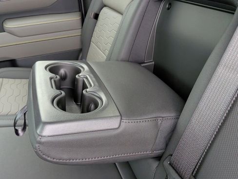 New 2026 Chevrolet Silverado 2500 ZR2 AWD/4WD image 38