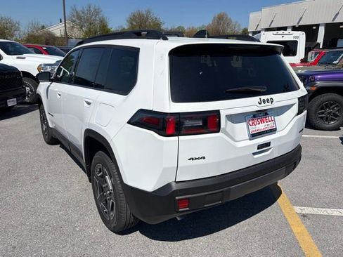 New 2026 Jeep Cherokee Laredo AWD/4WD image 5