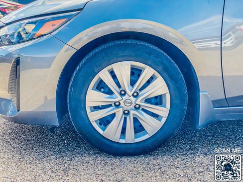 Used 2024 Nissan Sentra S FWD image 11