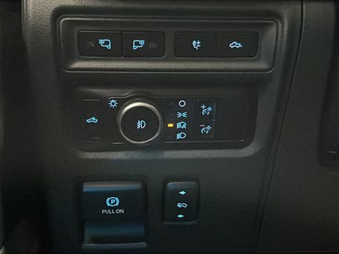 Used 2023 Ford F150 Raptor AWD/4WD image 42
