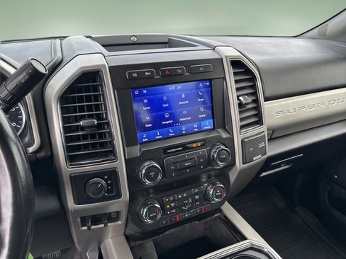 Used 2021 Ford F350 Lariat w/ Lariat Value Package image 13