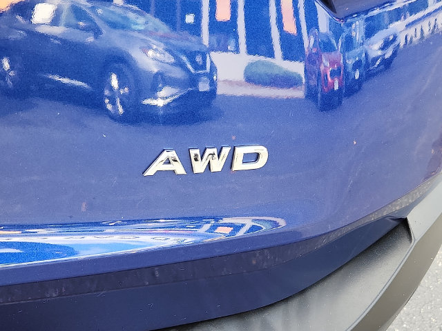Used 2023 Nissan Rogue S AWD/4WD image 29