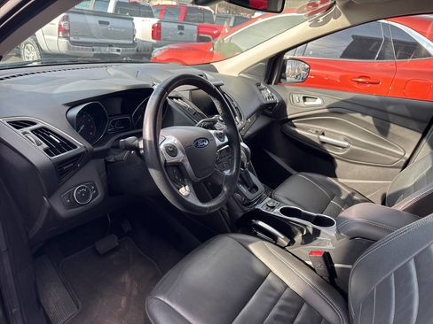 Used 2015 Ford Escape Titanium image 16