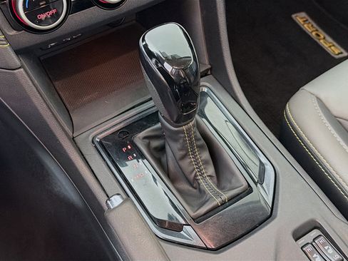 Used 2021 Subaru Crosstrek 2.5i Sport w/ Moonroof Package image 19