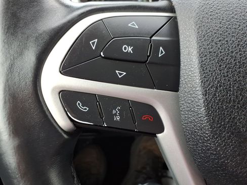 Used 2014 Jeep Cherokee Trailhawk image 20