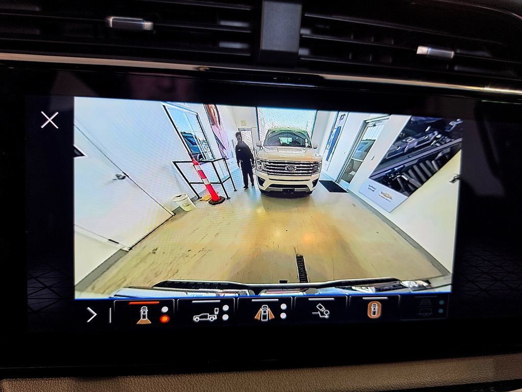 Used 2025 GMC Sierra 1500 AT4 AWD/4WD image 54
