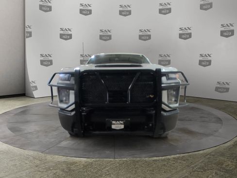 Used 2020 Chevrolet Silverado 2500 W/T w/ WT Convenience Package image 8