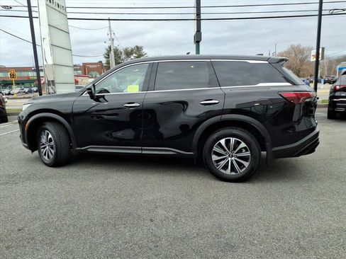 Certified 2023 INFINITI QX60 Pure image 7