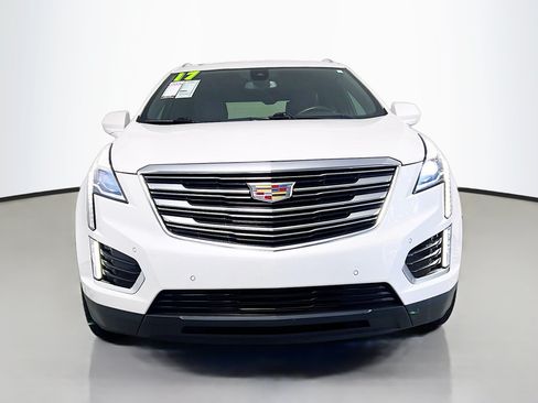 Used 2017 Cadillac XT5 Premium Luxury AWD/4WD image 11