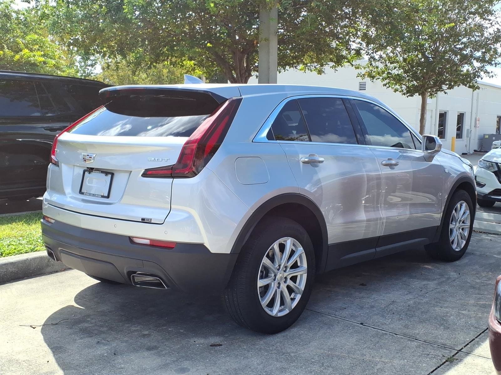 Used 2019 Cadillac XT4 Luxury FWD image 7