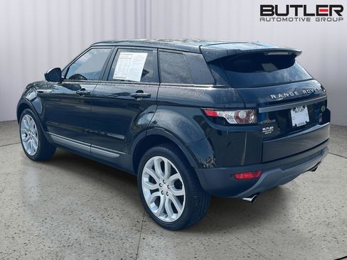 Used 2015 Land Rover Range Rover Evoque Pure Premium image 4