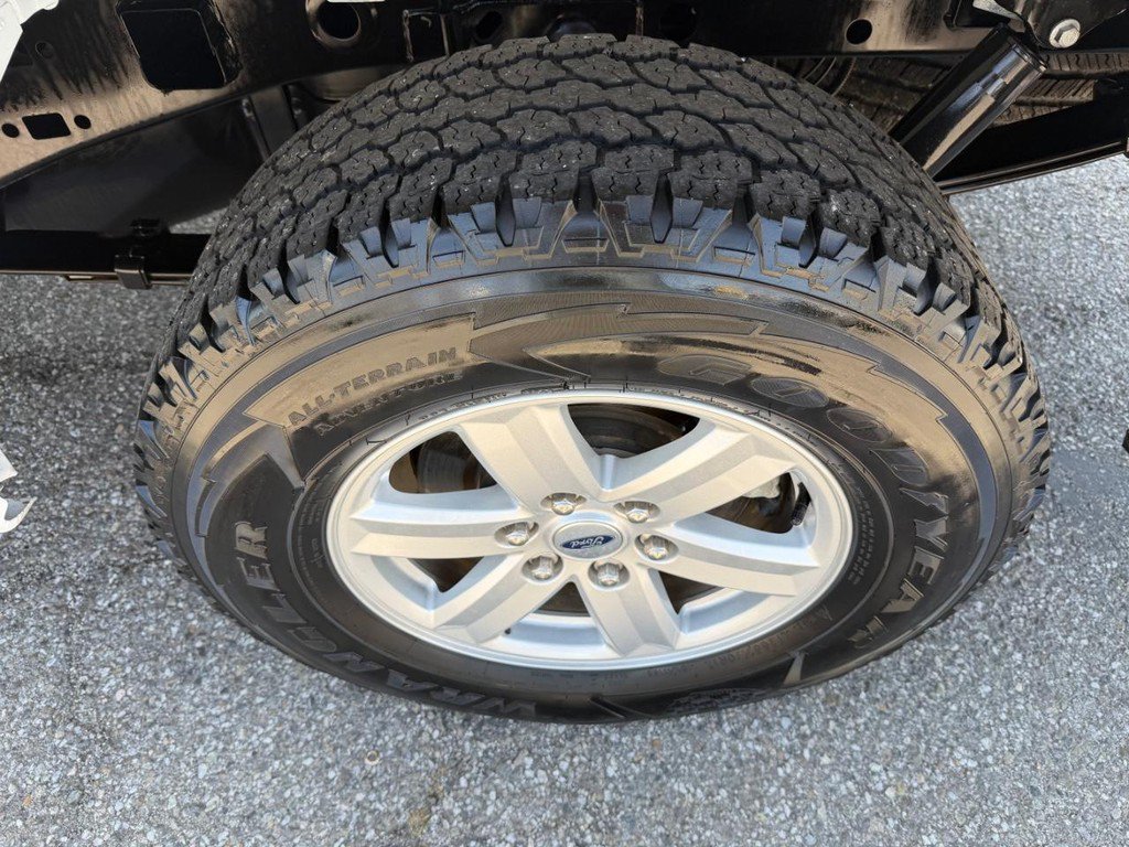 Used 2020 Ford F150 XLT w/ Equipment Group 301A Mid RWD image 47