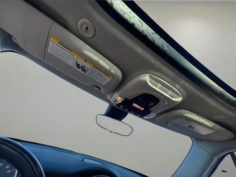 Used 2019 MINI Cooper S image 16