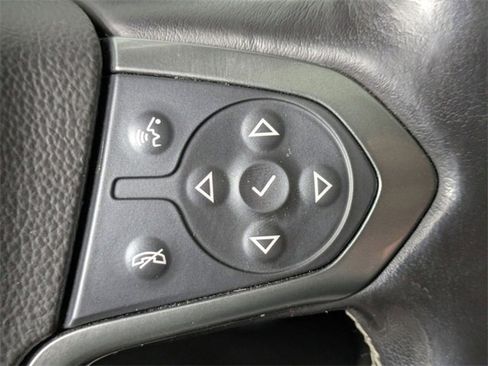 Used 2019 Chevrolet Suburban Premier w/ Premier Plus Edition image 20