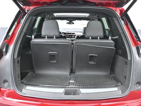 Used 2022 Cadillac XT6 Premium Luxury FWD image 39
