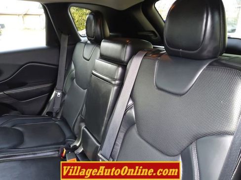 Used 2014 Jeep Cherokee Limited w/ Technology Group image 24