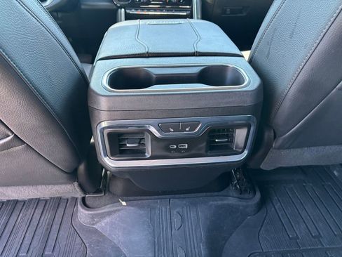 Used 2024 GMC Sierra 2500 Denali w/ Denali Reserve Package image 27