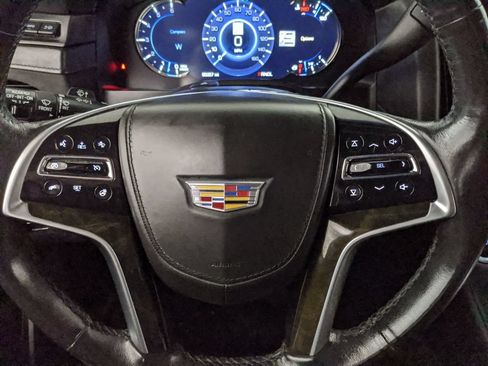 Used 2019 Cadillac Escalade ESV Platinum AWD/4WD image 10