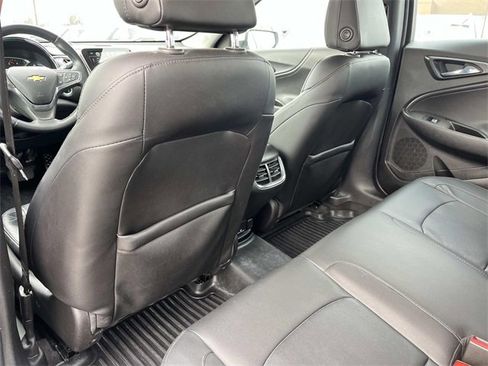 Used 2016 Chevrolet Malibu Hybrid w/ Leather Package image 19