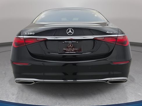 Certified 2024 Mercedes-Benz S 580 4MATIC Sedan w/ Warmth & Comfort Package image 6