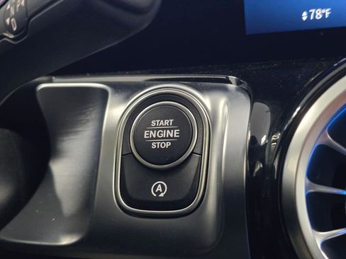 New 2026 Mercedes-Benz GLB 250 4MATIC image 39