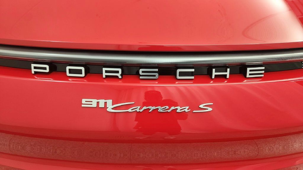 Used 2022 Porsche 911 Carrera S RWD image 45