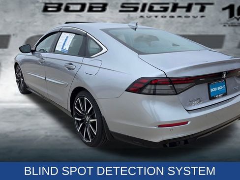 Used 2023 Honda Accord Touring image 5