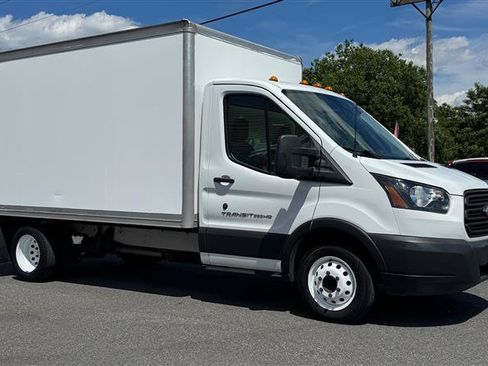 Used 2018 Ford Transit 350 156 DRW RWD image 5
