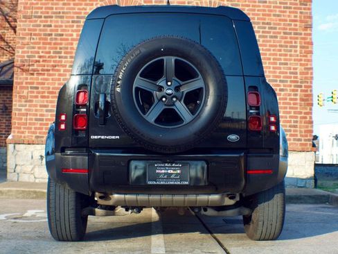 Used 2021 Land Rover Defender 90 S image 8