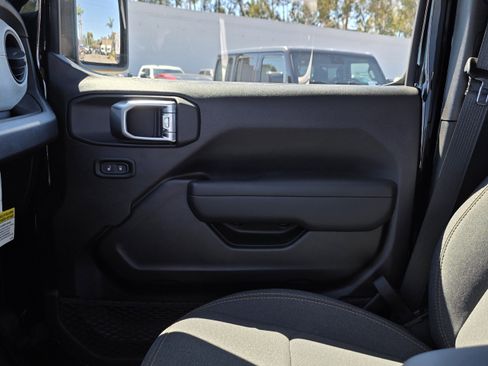 New 2025 Jeep Wrangler Sport S w/ Convenience Group image 13