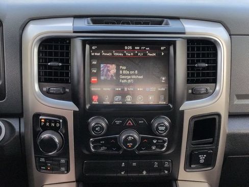 Used 2017 RAM 1500 Big Horn AWD/4WD image 18