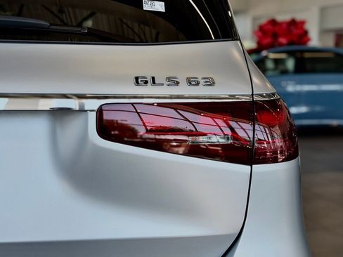 New 2026 Mercedes-Benz GLS 63 AMG 4MATIC image 10