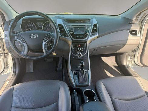 Used 2015 Hyundai Elantra Limited FWD image 10