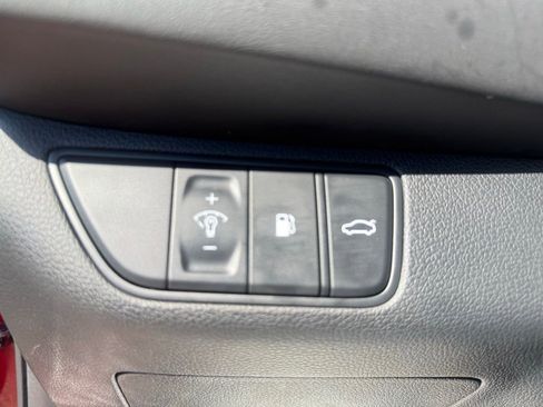 Used 2023 Genesis G70 3.3T w/ Sport Advanced Package image 14