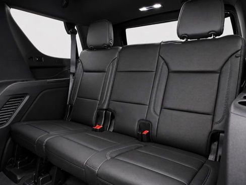 Used 2026 GMC Yukon Denali w/ Sun & Power Step Package AWD/4WD image 21