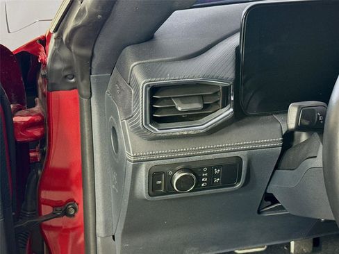 Used 2024 Ford Mustang Premium image 6