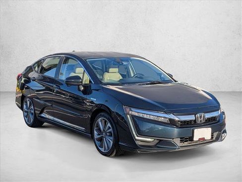 Used 2018 Honda Clarity Touring image 3