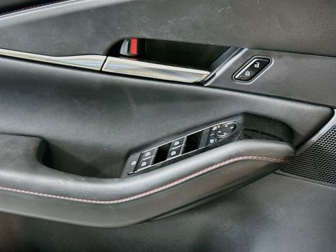 Used 2025 MAZDA CX-30 AWD 2.5 S w/ Preferred Package image 15