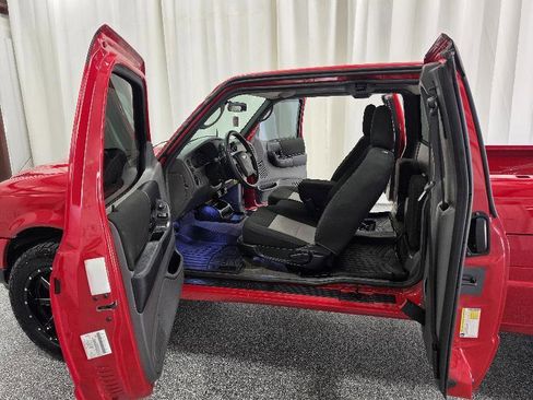 Used 2011 Ford Ranger XLT RWD image 11