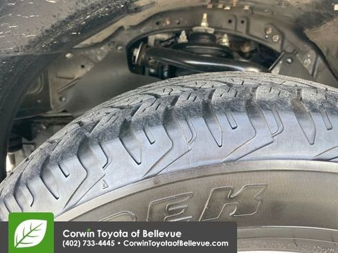 Used 2024 Toyota 4Runner SR5 image 27