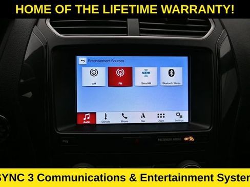 Used 2019 Ford Explorer XLT w/ Equipment Group 202A FWD image 23