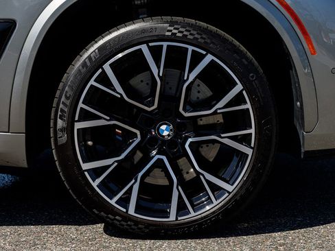 Used 2022 BMW X5 M w/ Competition Package 2 AWD/4WD image 18