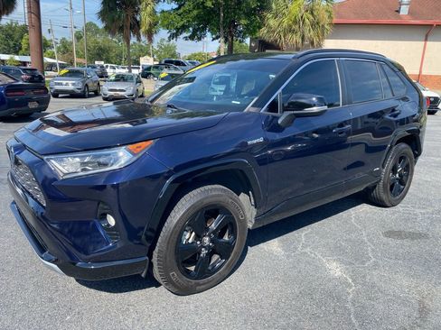 Used 2020 Toyota RAV4 XSE w/ XSE Grade Weather Package AWD/4WD image 1