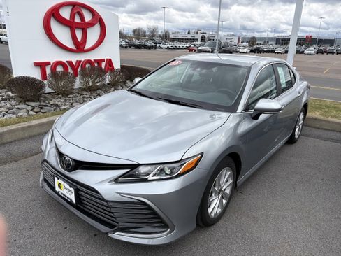 Used 2023 Toyota Camry LE w/ Cold Weather Package image 10