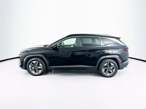 Used 2025 Hyundai Tucson SEL FWD image 4