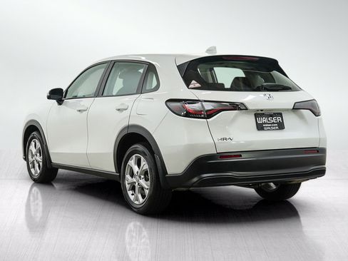 Used 2024 Honda HR-V LX image 3