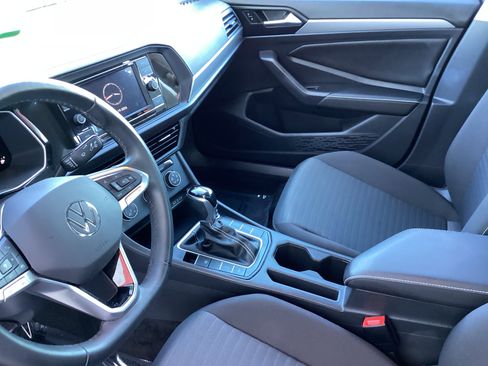 Used 2024 Volkswagen Jetta S image 18