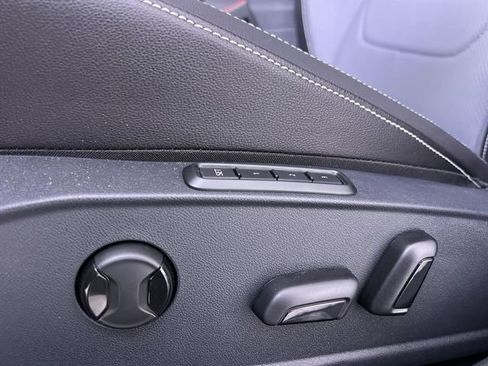 New 2026 Volkswagen Jetta SEL image 12